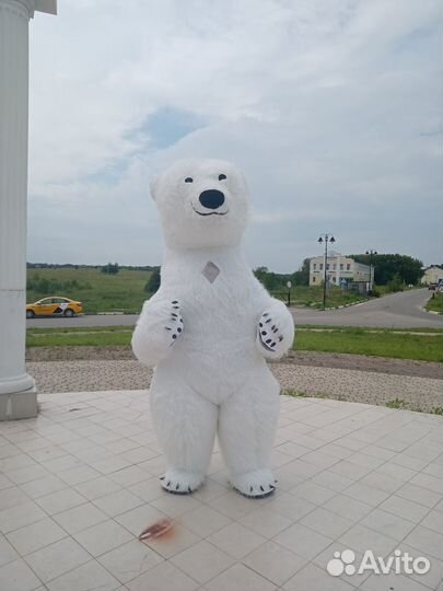 Белый мишка поздравление