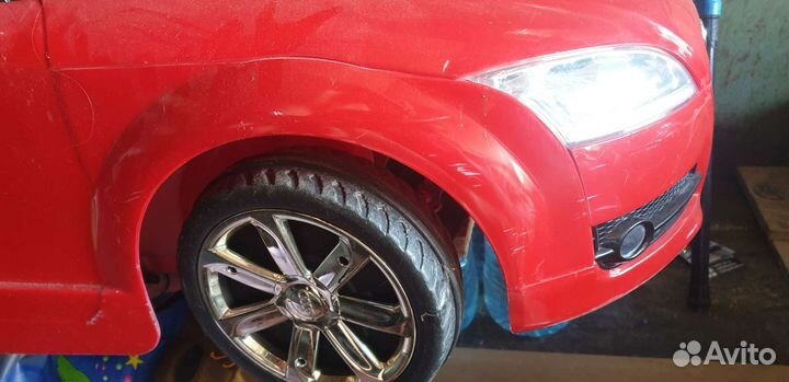 Детская машина на аккумуляторе бу