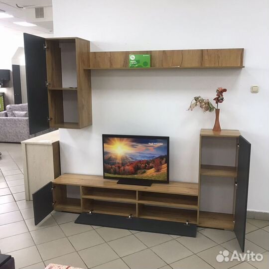 Стенка в гостиную Диаманд ширина 2,13м дуб крафт