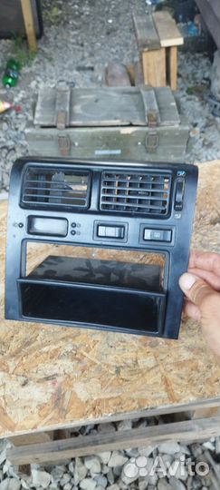 Центральная консоль toyota corona 190