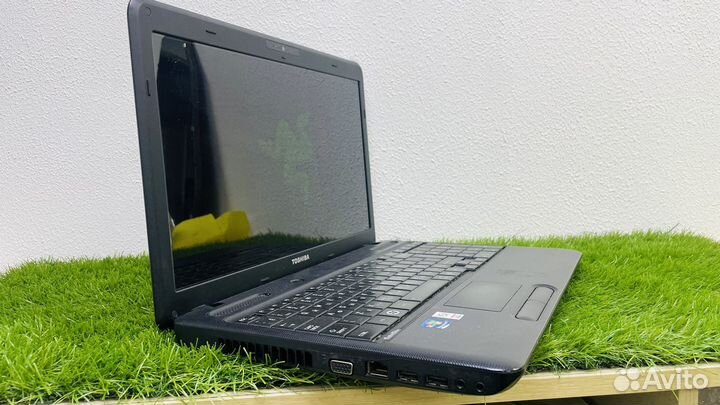 Ноутбук Toshiba i3 M380 / 4GB / HDD 500GB K6