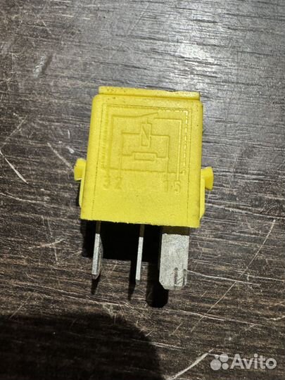 Реле 4х контактное r1150r Rockster