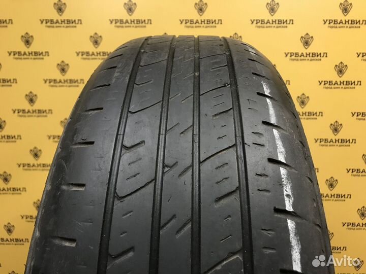 Kumho Solus Vier KH21 235/65 R17 104T