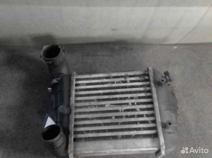 Радиатор интеркулера Audi A4 B7 3.0