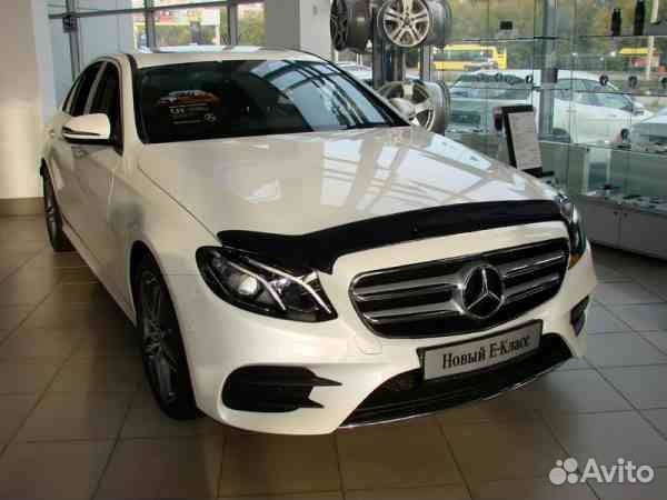 Дефлектор капота Mercedes-Benz E-Класс Седан 4