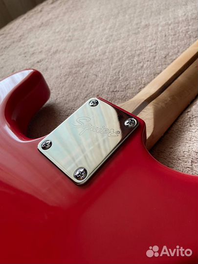 Электрогитара fender squier bullet stratocaster