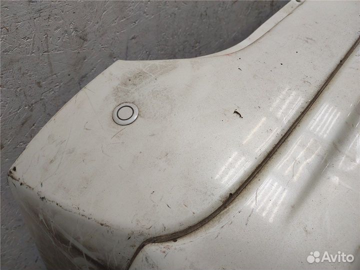 Бампер Nissan Elgrand, 2008