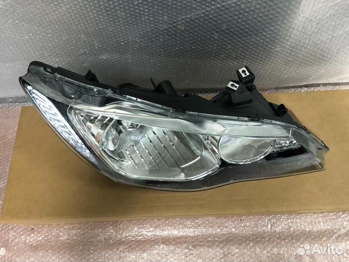Фара правая Honda Civic 4D