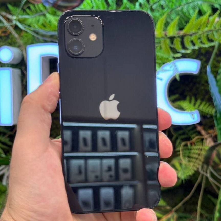 Men xolamni eshakda sikdim