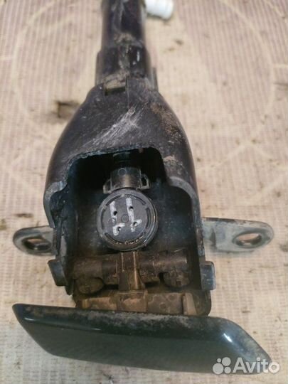 Форсунка омывателя фар левая Mitsubishi Outlander