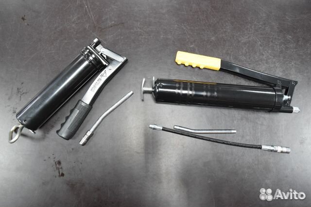 Шприц рычажно-плунжерный для смазки 500мл arnezi