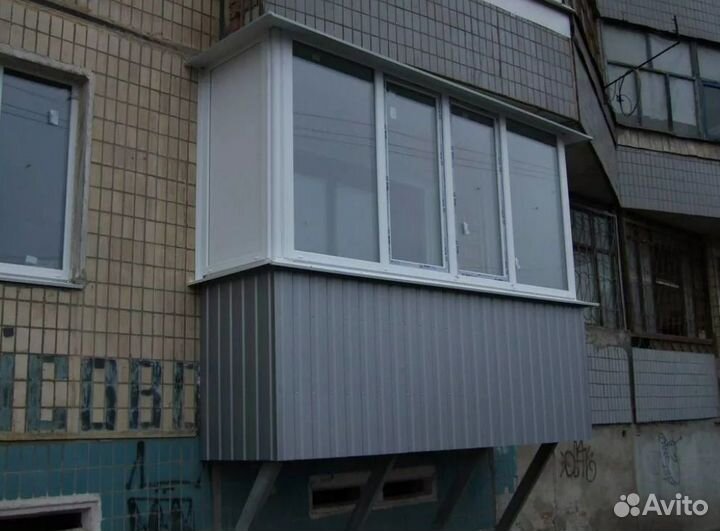 Застекление балкона качественно
