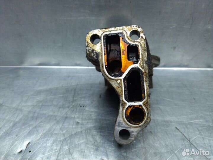 Кронштейн масляного фильтра Volkswagen Transporter