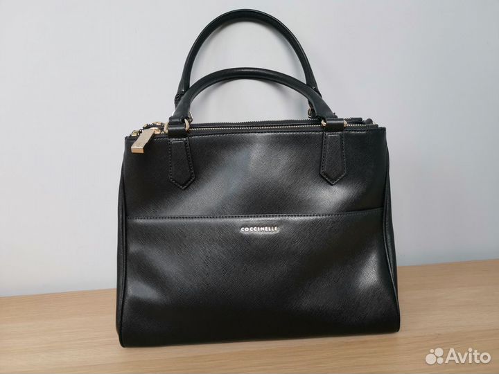 Сумка натуральная кожа новая Coccinelle