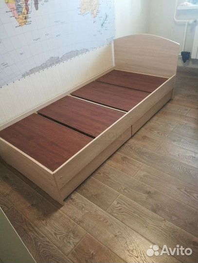 Кровать односпальная Лора