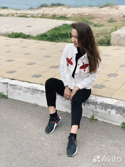 Брошь «Красный журавль»