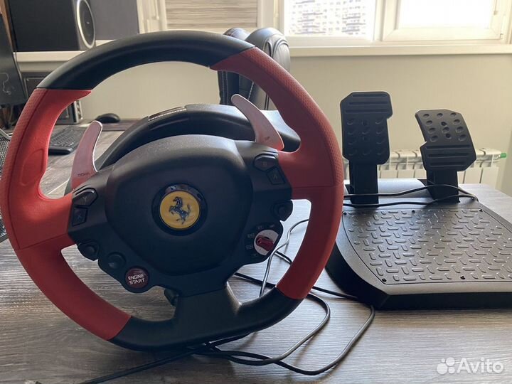 Руль Thrustmaster Ferrari 458 Spider Rasing Wheel