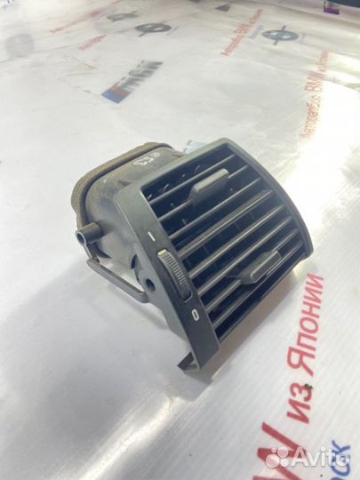 Дефлектор правый Bmw X5 E53 M54B30 2003