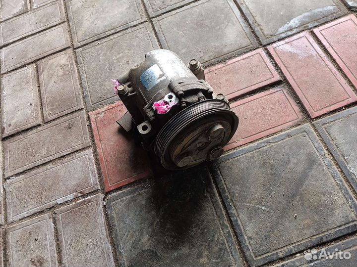 Компрессор кондиционера nissan bluebird 2001 год