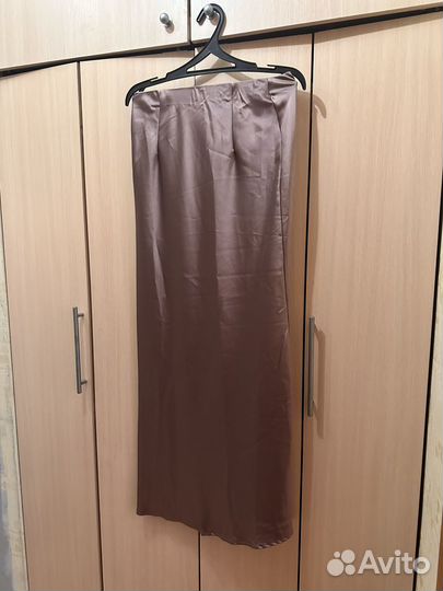 Атласная юбка макси