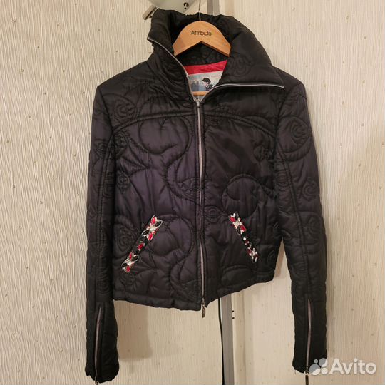 Куртка демисезонная женская 44 46