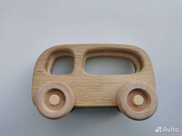 Деревянные игрушки для малышей