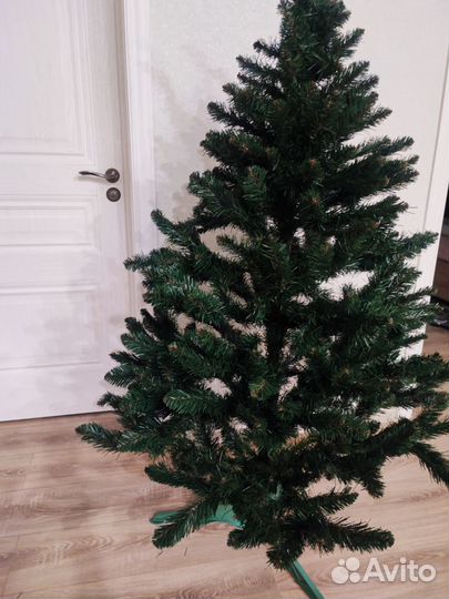 Ель искуственная 170 бу, хорошее состояние