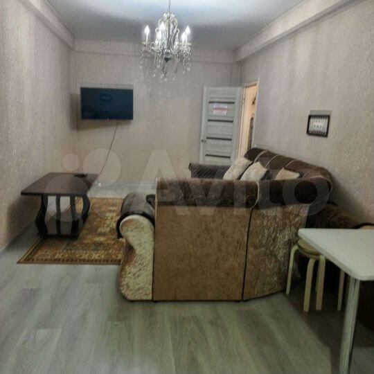 2-к. квартира, 52 м², 3/9 эт.