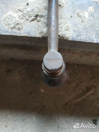 Коловорот клеймо