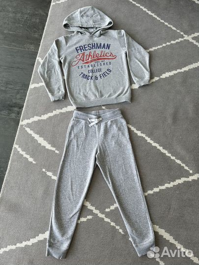 Пакет вещей на мальчика 9-10 лет