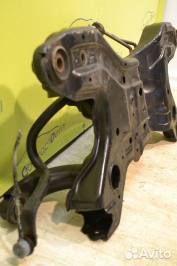 Подрамник Митсубиси Грандис 2004-2010 отличный