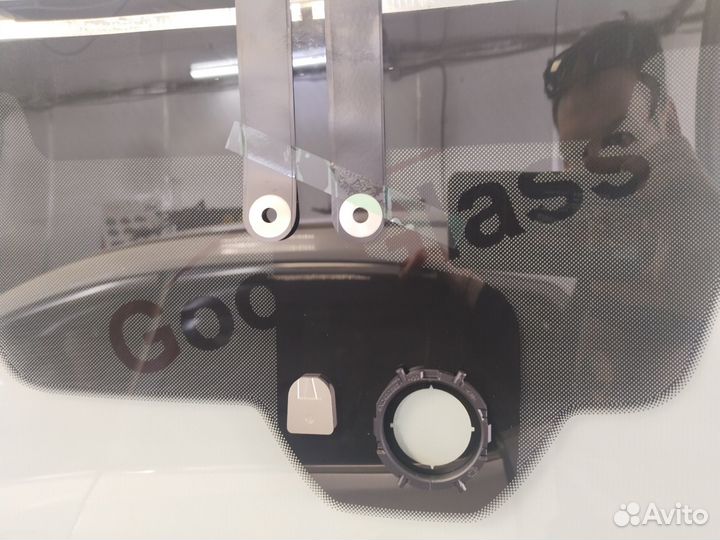 Лобовое стекло Ниссан Кашкай J11 2014-2018 год