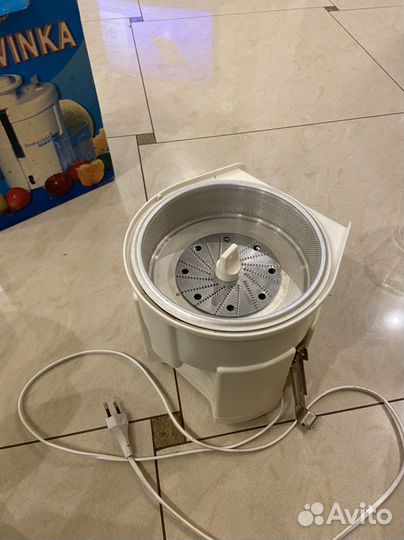 Соковыжималка журавинка