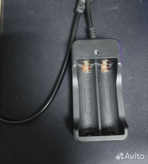 Зарядное устройство для аккумуляторов 18650