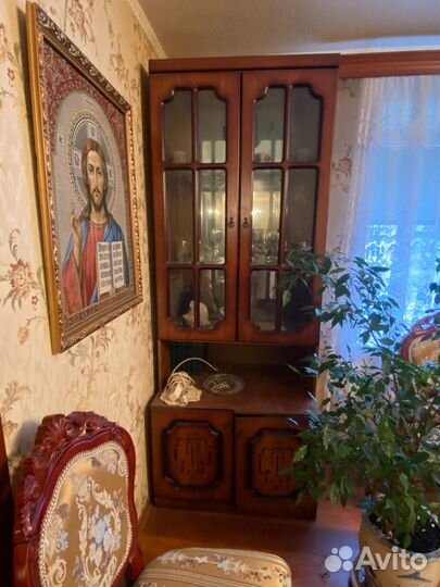 Стенка в гостиную из 5 секций