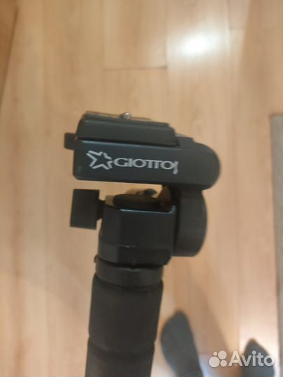 Штатив - мономод giotos для камеры 1.6 метра