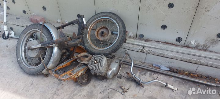 Мотоцикл восход