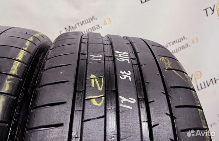 Michelin Pilot Super Sport 245/35 R21 94Y