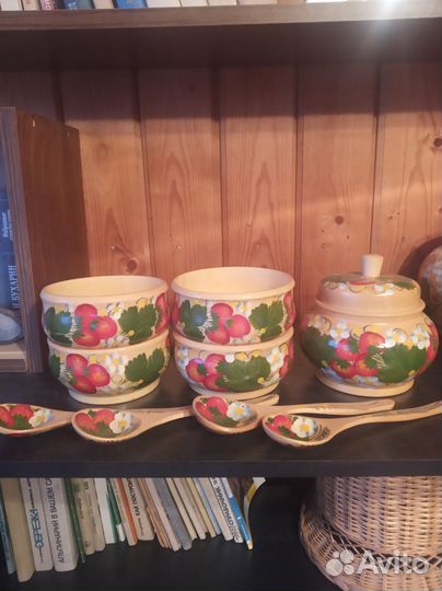 Деревянная расписная посуда