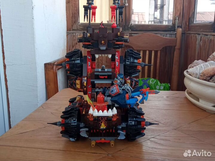 Лего nexo knights. Набор 70321