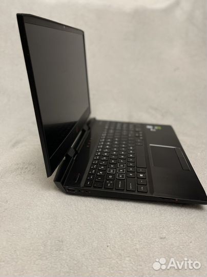 Игровой ноутбук HP omen gtx 1060 16gb i5 8gen m2