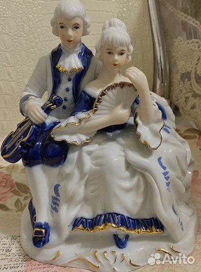 Статуэтка Дама и Кавалер h 20см Фарфор