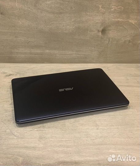 Ноутбук Lenovo X541N