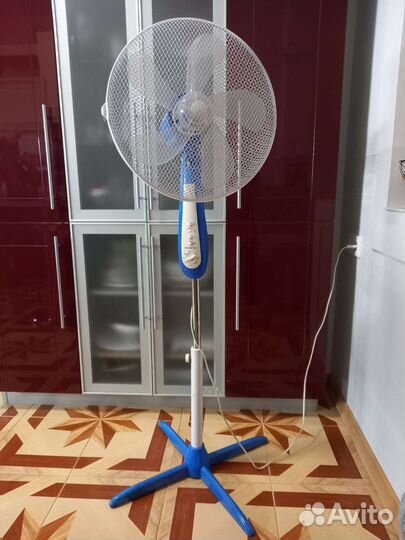 Вентилятор напольный polaris PSF, 55Вт