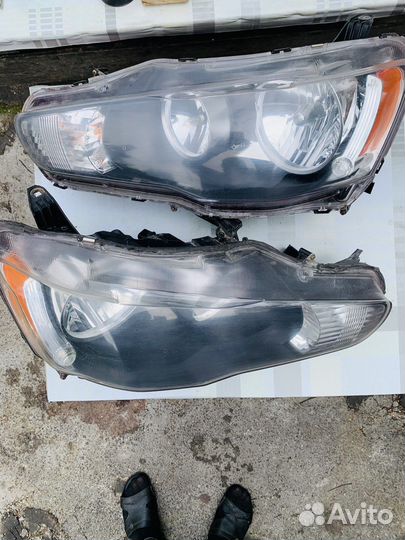 Фара Micubishi lancer 10