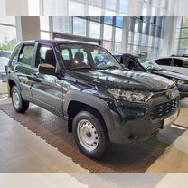 Новый ВАЗ (LADA) Niva Travel 1.7 MT, 2024, цена 1 398 000 �руб.