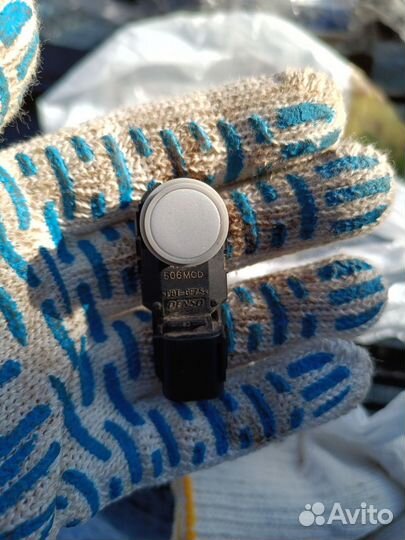 RAV4 -5 Датчик парктроника toyota camry v70