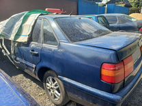 Volkswagen Passat 2.0 MT, 1996, битый, 118 000 км, с пробегом, цена 50 000 руб.