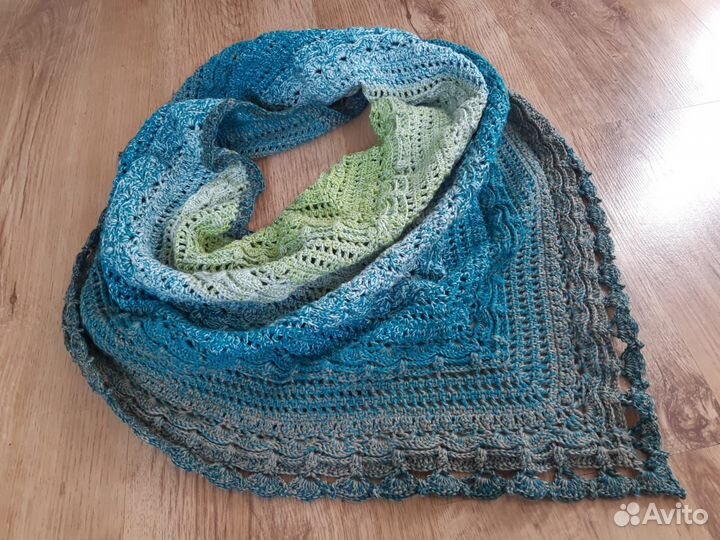 Новый бактус-шаль