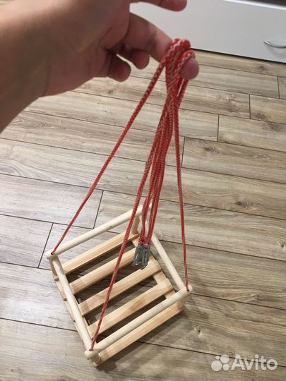 Детские качели подвесные